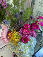Load image into Gallery viewer, &quot;Occasion Specific&quot;  Flower Subscription service
