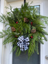 Load image into Gallery viewer, Corporate Products - Winter Wreaths

